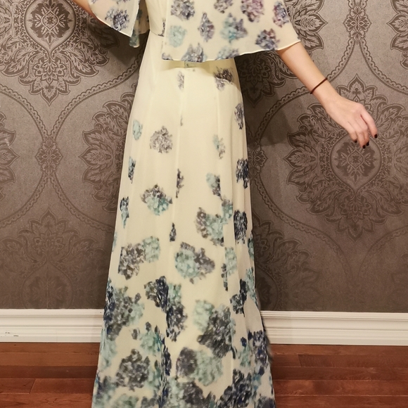 BCBG MaxAzria maxi floral print dress - Picture 5 of 8